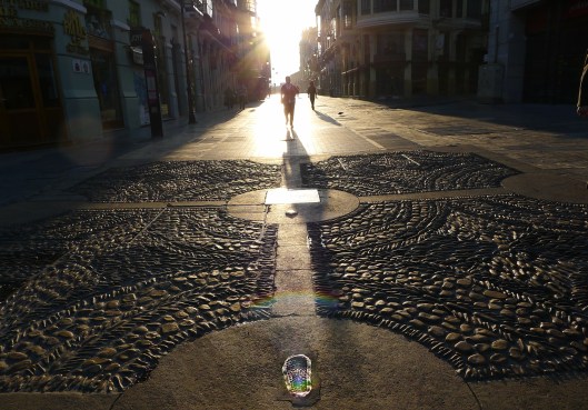 P1000154_camino_leon_sunrise pilgrim footprint
